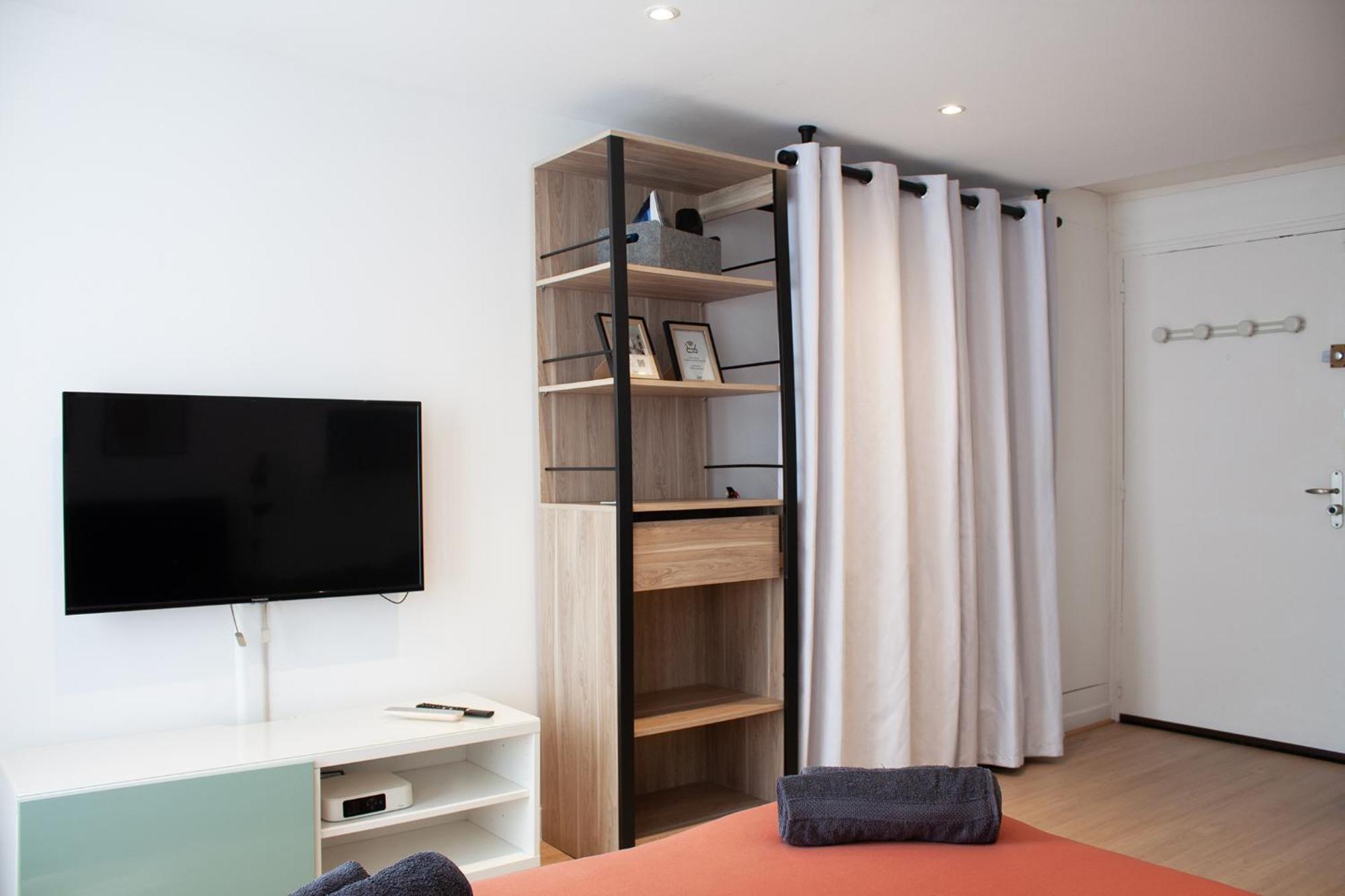 Apartament Studio Cosy En Plein Coeur Historique De Pontoise Zewnętrze zdjęcie
